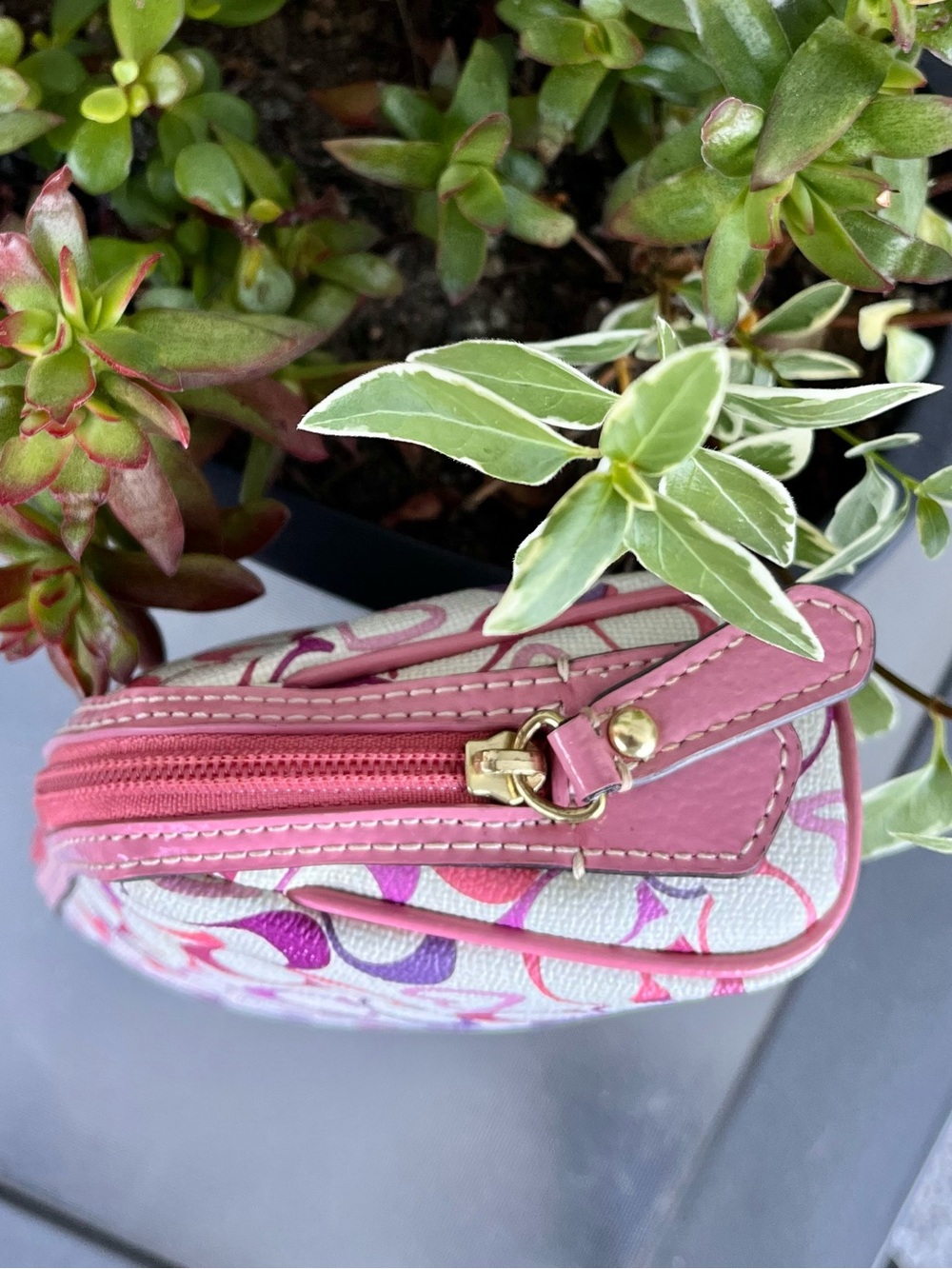 Vintage Coach Cosmetic Bag - Picture 5 of 10